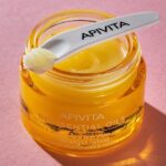 Apivita Beessential Oils Strengthening & Nourishing Skin Supplement Night Balm Συμπλήρωμα Προσώπου Νύχτας Ενδυνάμωσης & Θρέψης 15ml