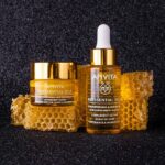 Apivita Beessential Oils Strengthening & Hydrating Skin Supplement Day Oil Έλαιο Προσώπου Ημέρας Για Ενδυνάμωση & Ενυδάτωση 15ml