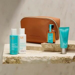 Moroccanoil Travel Kit Repair Set (Shampoo 70ml, Conditioner 70ml, Treatment Light 25ml, Hand Cream 40ml, Νεσεσέρ)