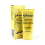 Johnson’s Holiday Skin Facial Moisturiser 50ml