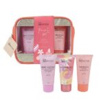 IDC Institute Bag Travel Set  Ενυδάτωσης & Καθαρισμού Σώματος 3τμχ