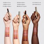 Estée Lauder Pure Color Melt-On Glosstick – Plumping & Moisturizing Lip Gloss 1.8gr